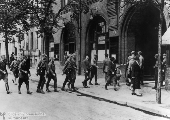 Prohibition of Free Trade-Unions: SA Members Seize the Union Office on Engelufer in Berlin (May 2, 1933)